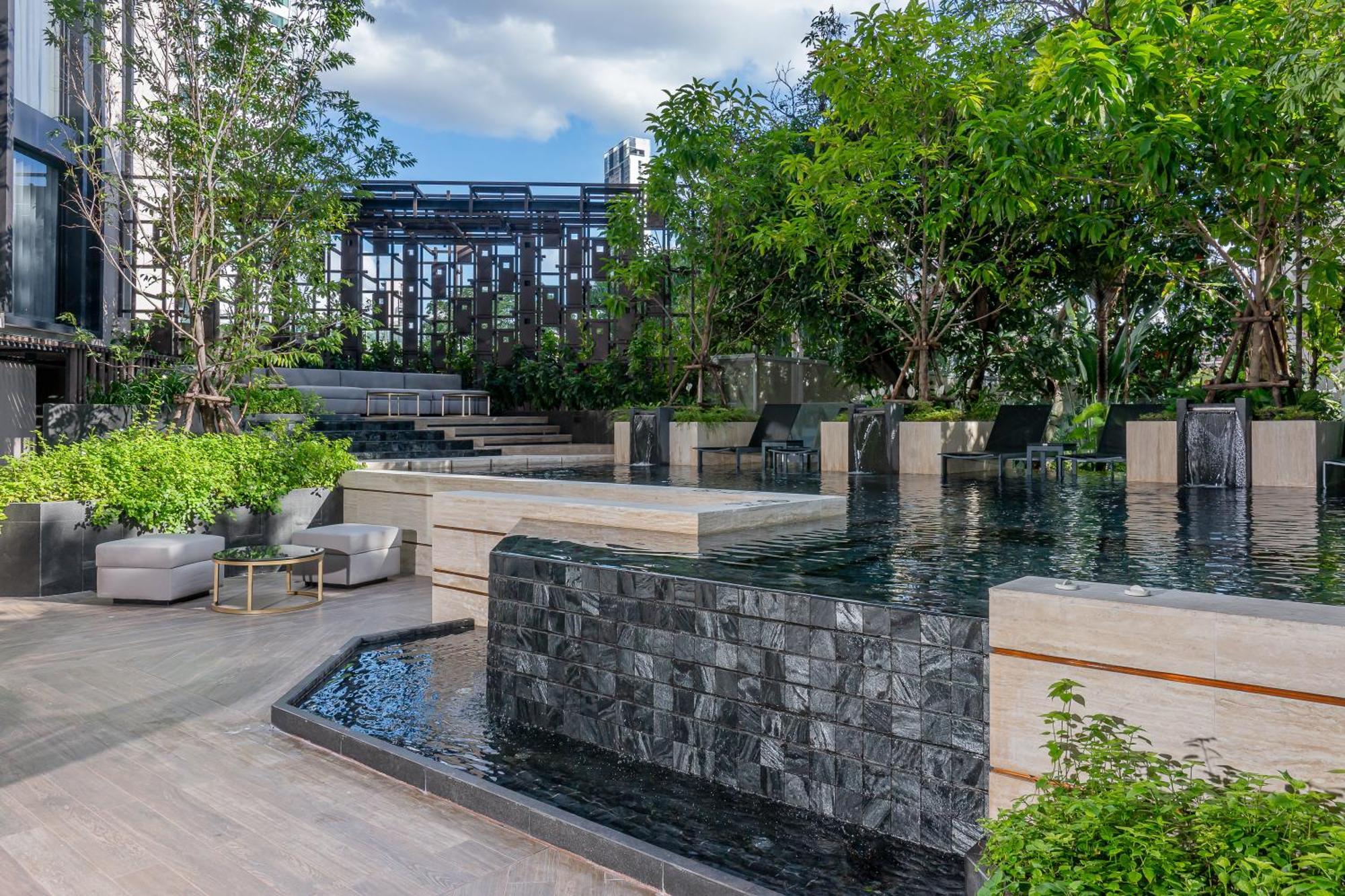 Gardina Asoke & Hotel Bangkok
